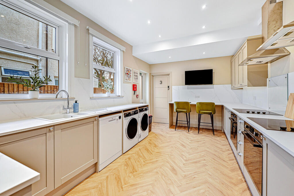 Main image of property: Guildford Road, Southend on Sea, SS2