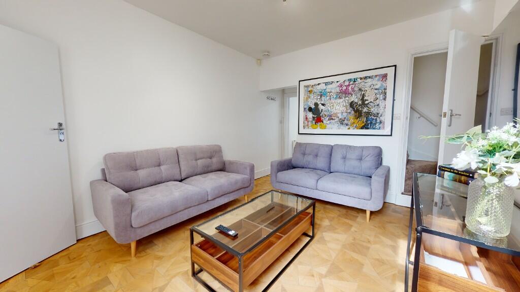 Main image of property: Broad Street, Loughborough, Leicestershire, LE11