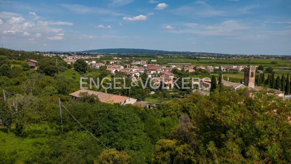 Main image of property: Montebelluna, Treviso, Veneto