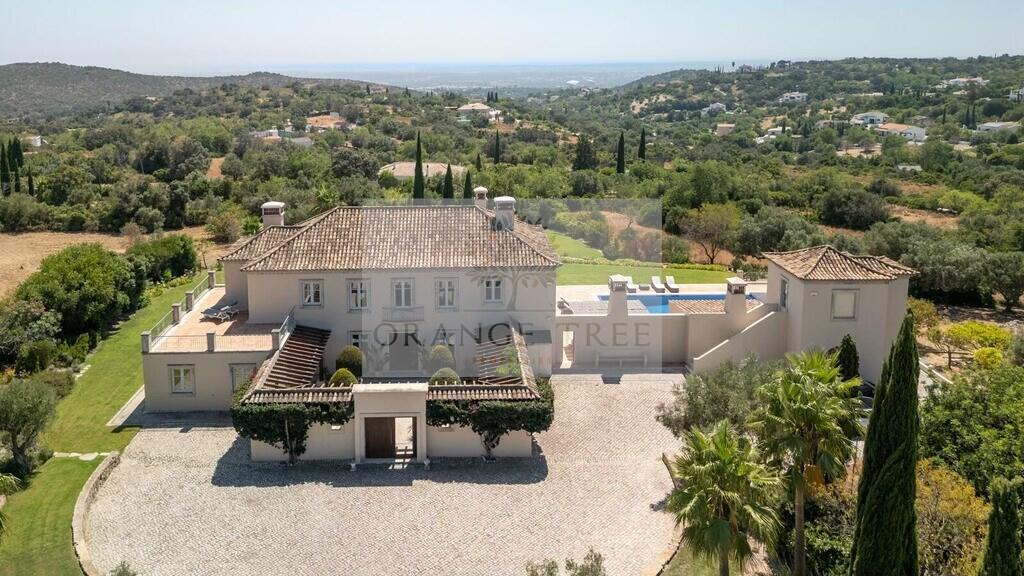 Main image of property: Algarve, Santa Bárbara de Nexe