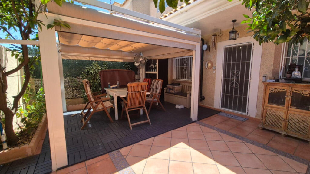 Main image of property: Valencia, Alicante, Torrevieja