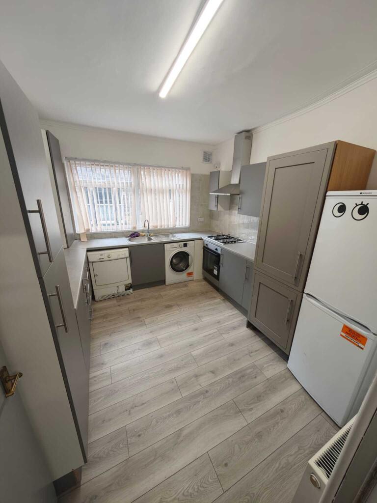 Main image of property: 5 Raven Road, Leeds, LS6 1DA