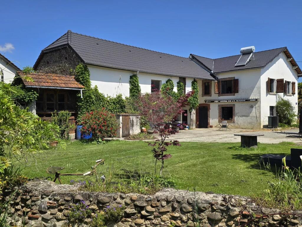 Main image of property: Midi-Pyrénées, Hautes-Pyrénées, Laslades