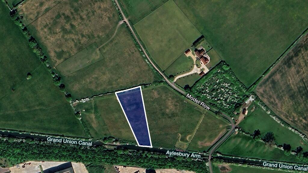 Main image of property: Land on the Grand Union Canal, Buckinghamshire
