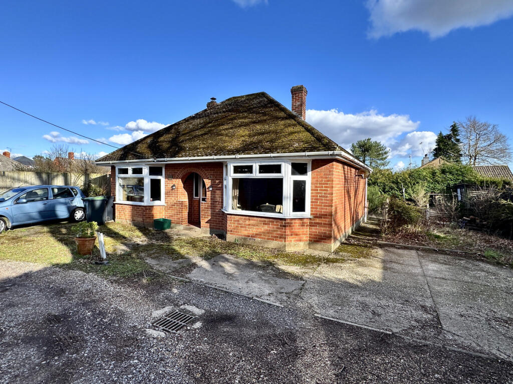 Main image of property: Oakhurst Lane, Ferndown, BH22 0