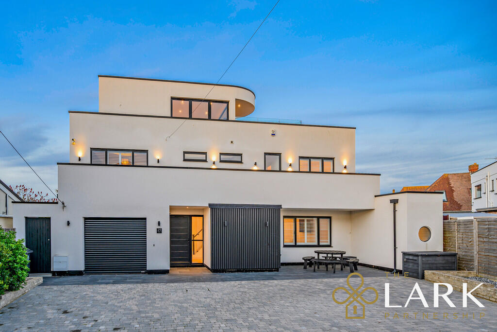 Main image of property: Percival Road, Walton On The Naze