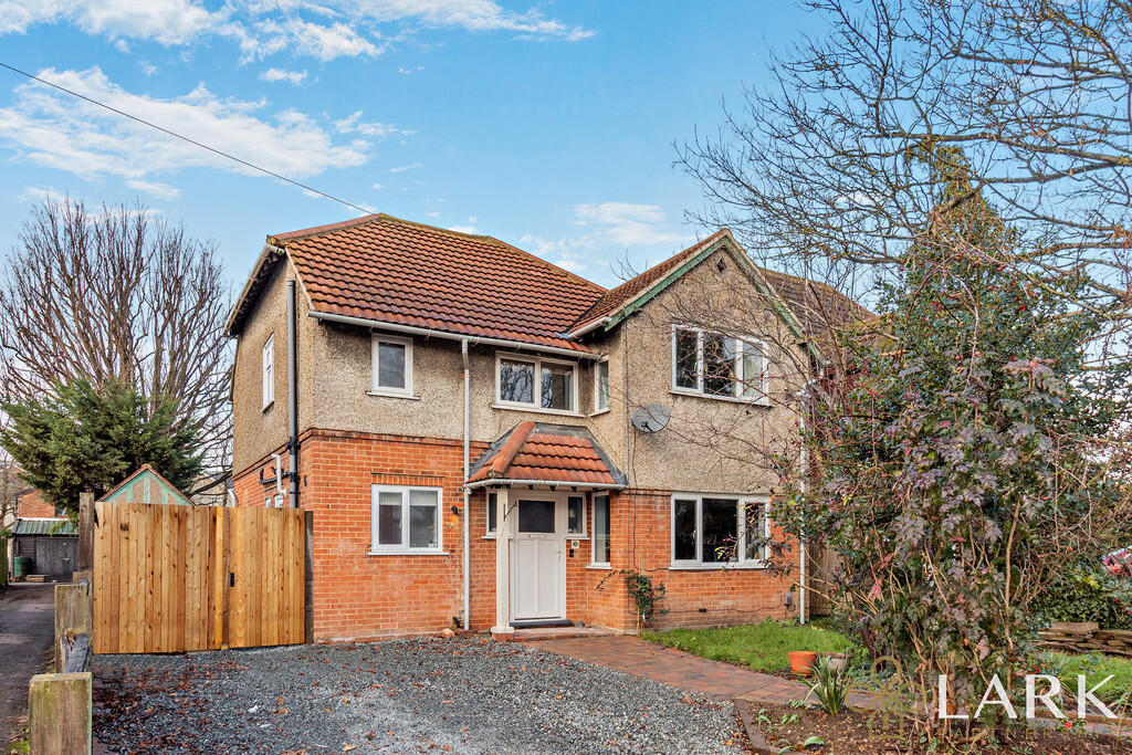 Main image of property: Cowper Street, Ipswich