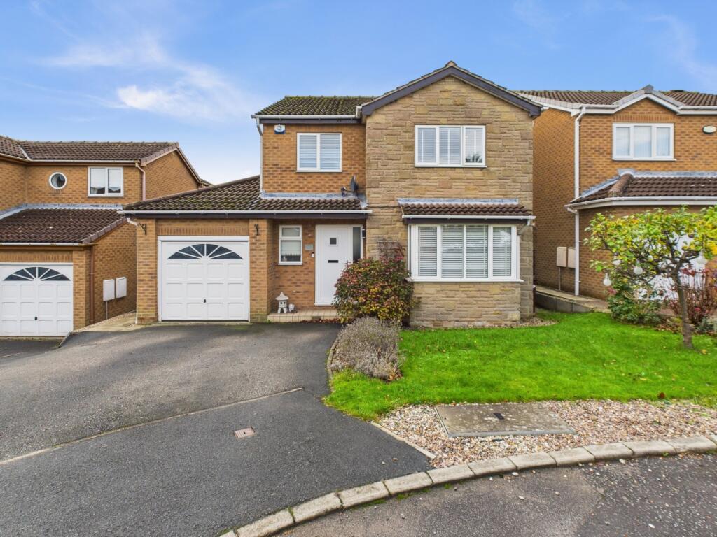 Main image of property: Landseer Avenue, Tingley, Wakefield, West Yorkshire, WF3