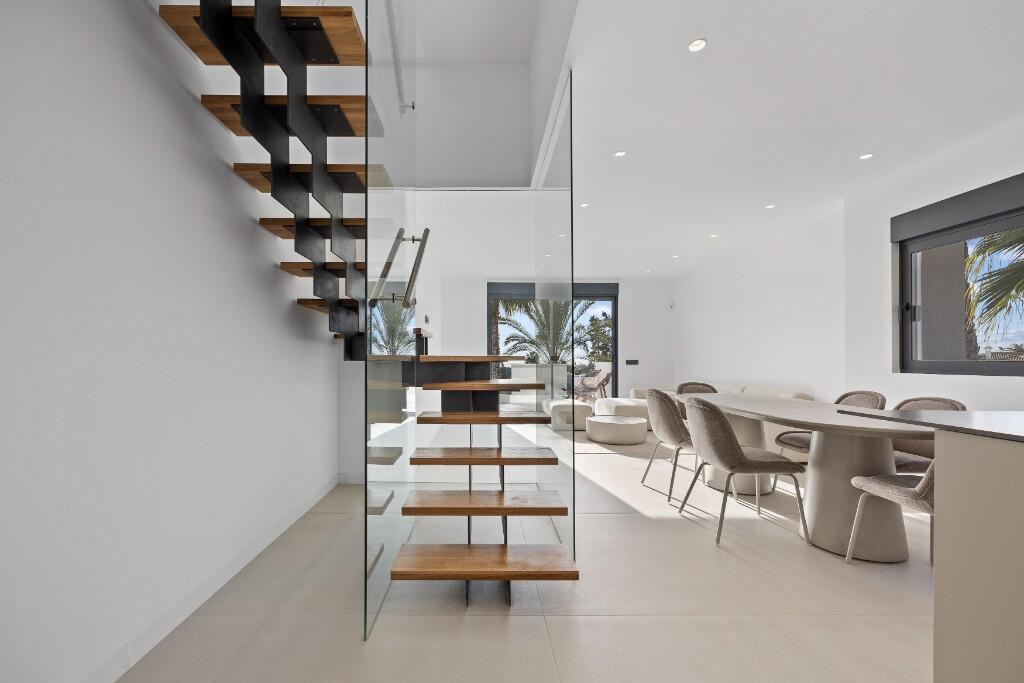 Main image of property: El Paraiso, Málaga, Andalusia