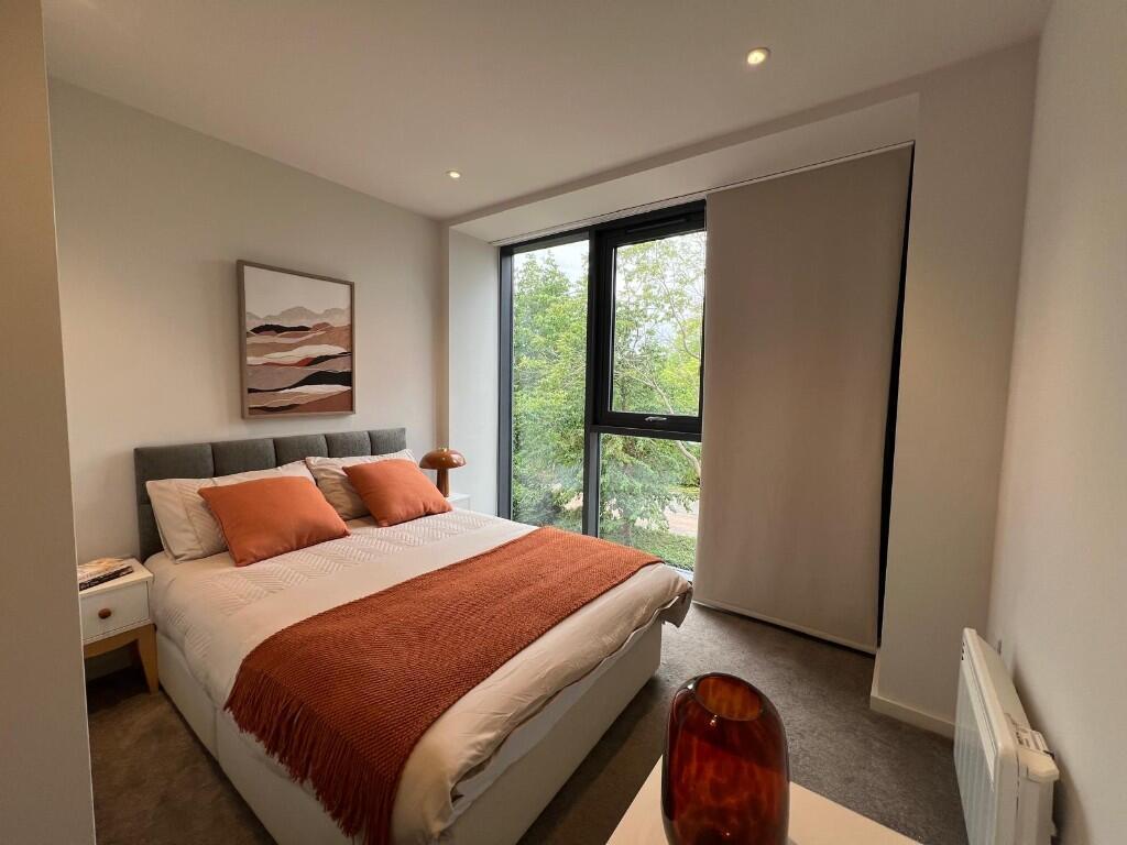 Main image of property: Headingley Park, 8 Victoria Road, Leeds LS6 1FJ