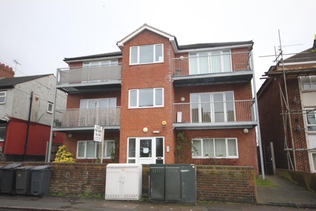 Main image of property: Marsh Road, Luton, LU3