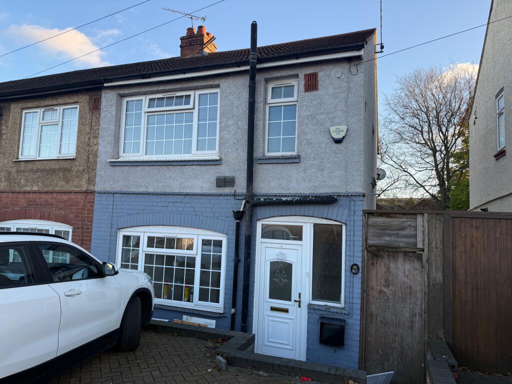 Main image of property: Dunstable Road, Luton, LU4
