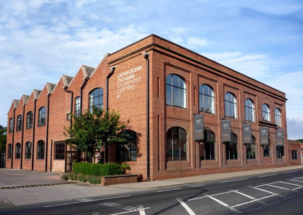 Main image of property: Kirkstall Road, Leeds, West Yorkshire, LS4