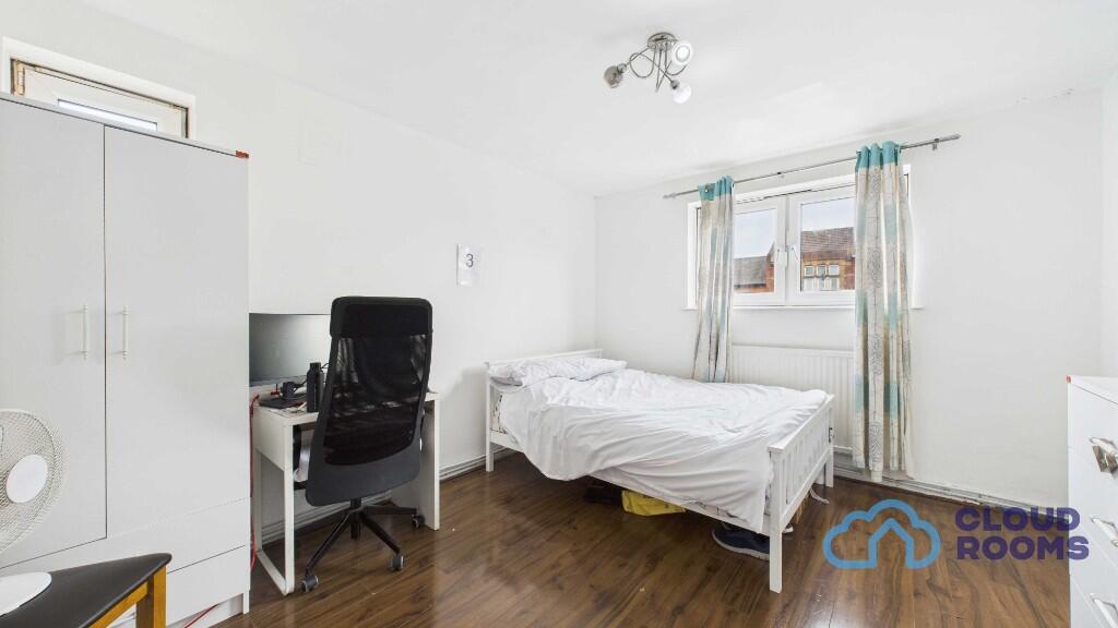 Main image of property: High Street North, London, E12