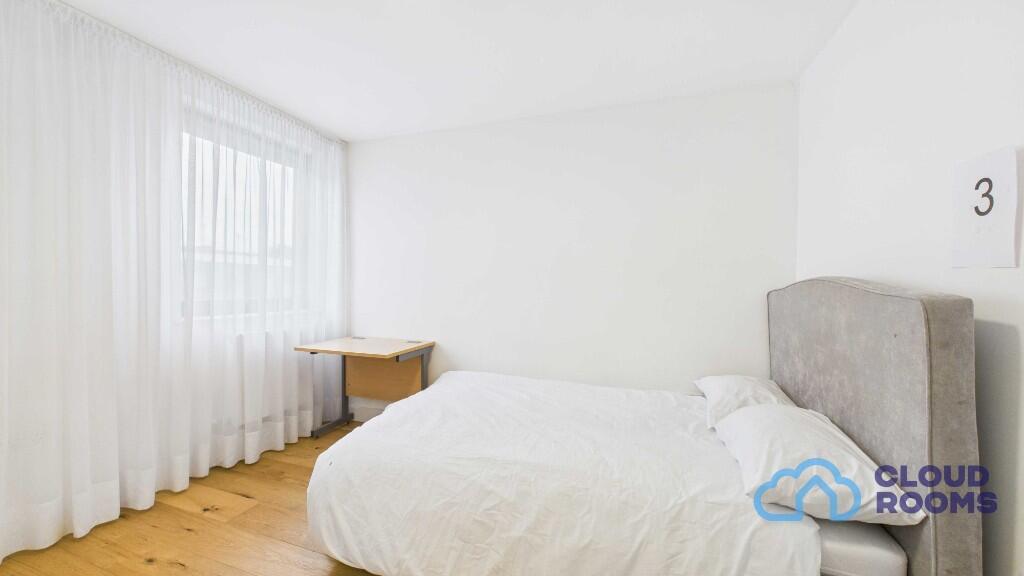 Main image of property: Eastmead, Farnborough, Hampshire, GU14