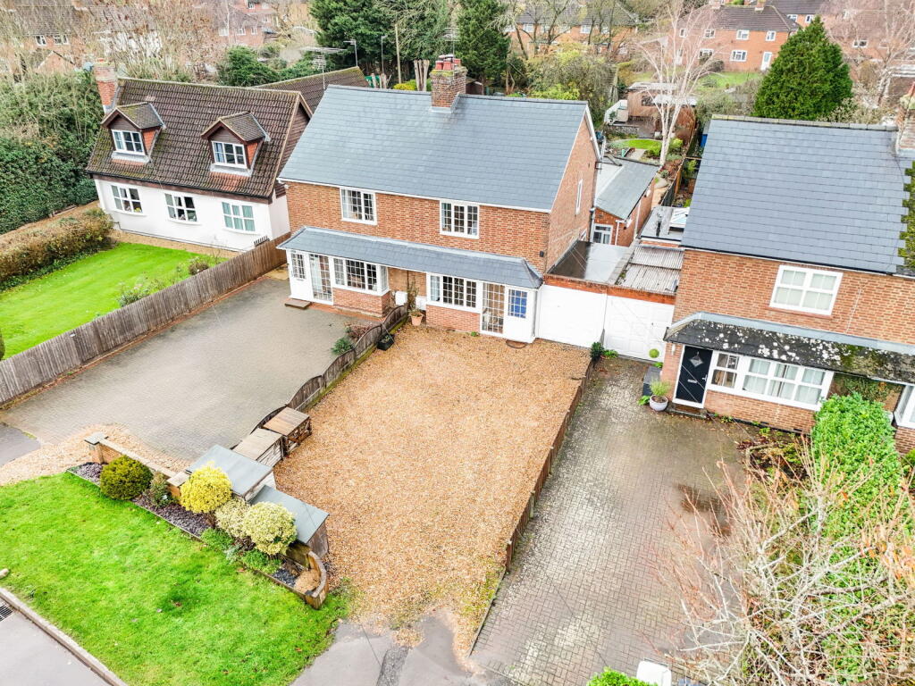 Main image of property: Salford Road, Aspley Guise, MK17 8HY
