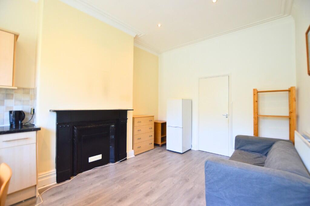 Main image of property: Inglewood Terrace, Leeds, West Yorkshire, LS6