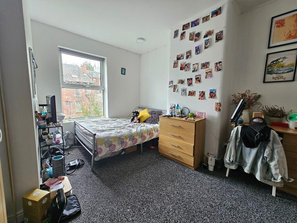 Main image of property: Royal Park Avenue, Leeds, West Yorkshire, LS6