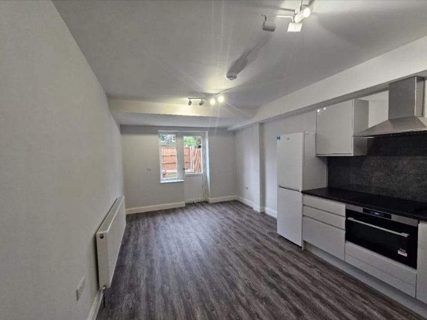 Main image of property: Carlton Avenue, Harrow, Middlesex, HA3