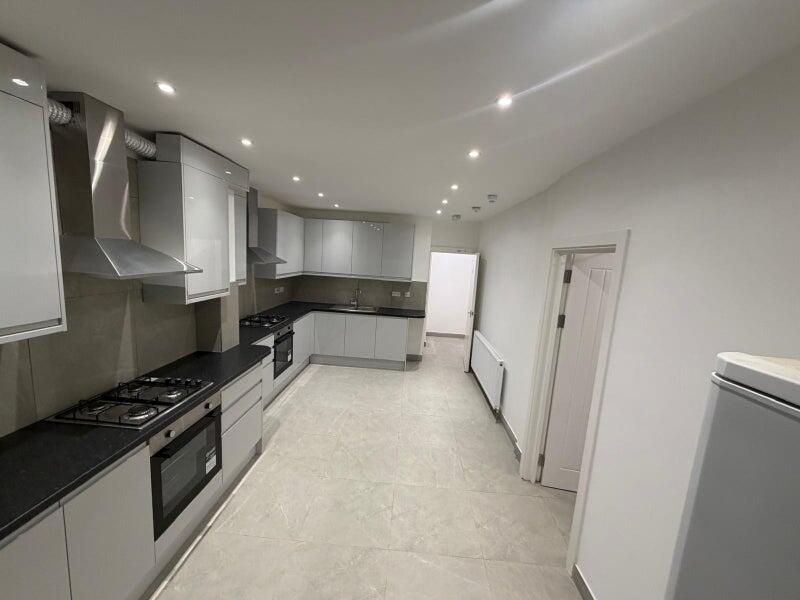 Main image of property: Carlyon Avenue, Harrow, Middlesex, HA2