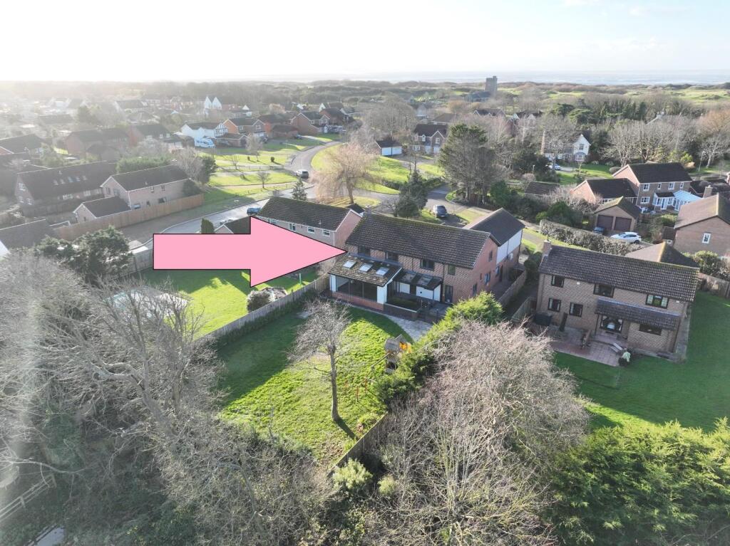 Main image of property: Manor Way, Berrow, Burnham-On-Sea