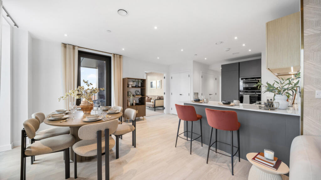 Main image of property: West Parkside,
London,
SE10 0JT