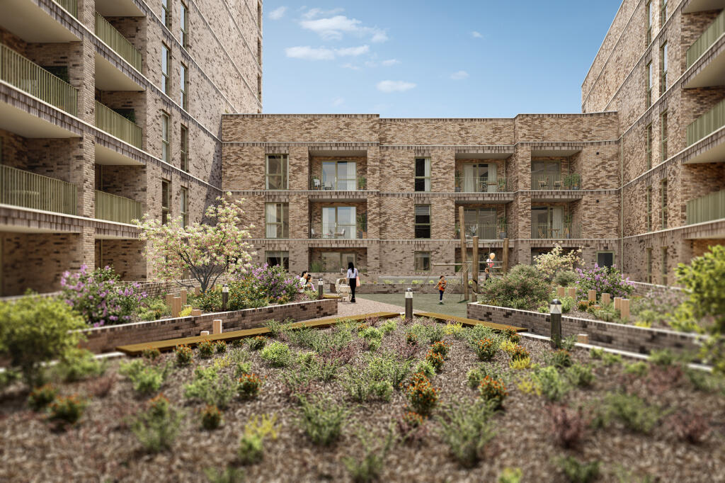 Main image of property: Saint-Cloud Way, Maidenhead,
SL6 8BH