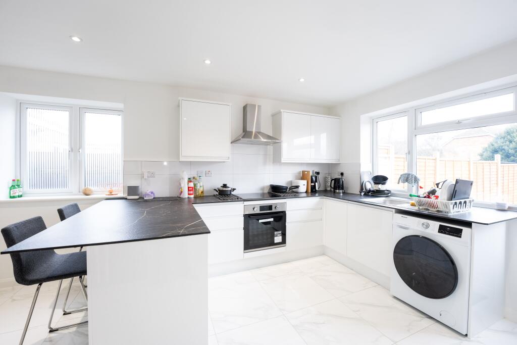 Main image of property: Ashfield Road, Cambridge, Cambridgeshire, CB4