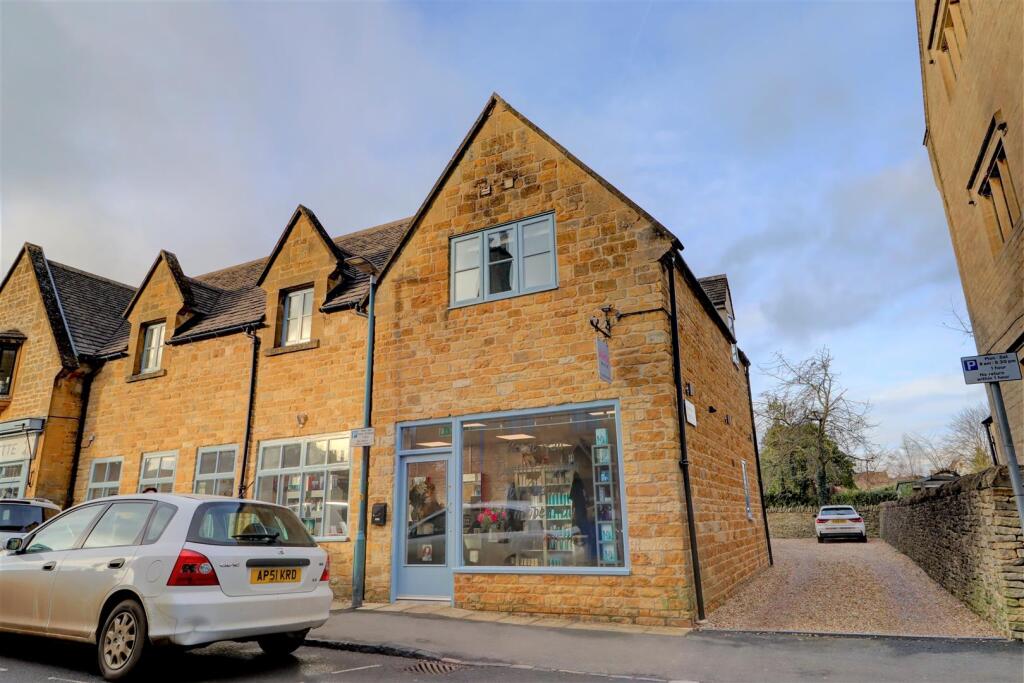 Main image of property: New Road, Moreton-In-Marsh