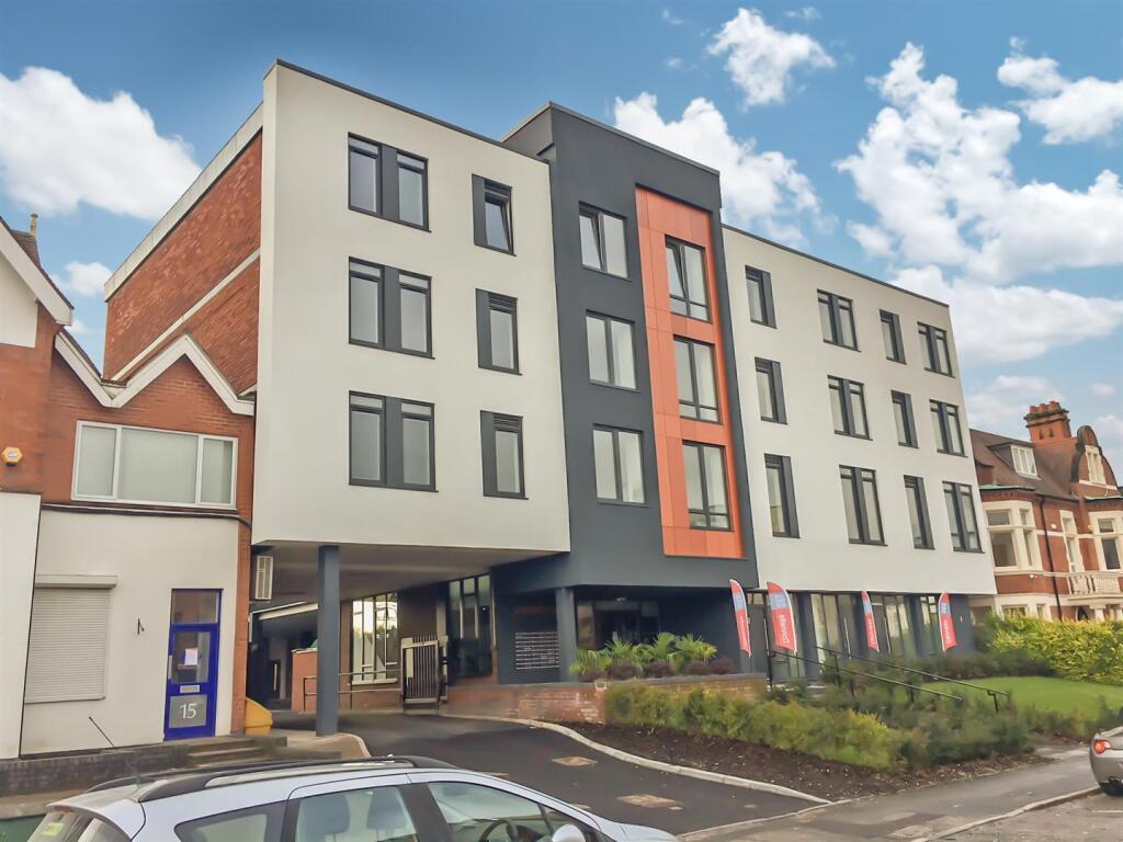 Main image of property: Queens Road, Coventry, CV1 3EG