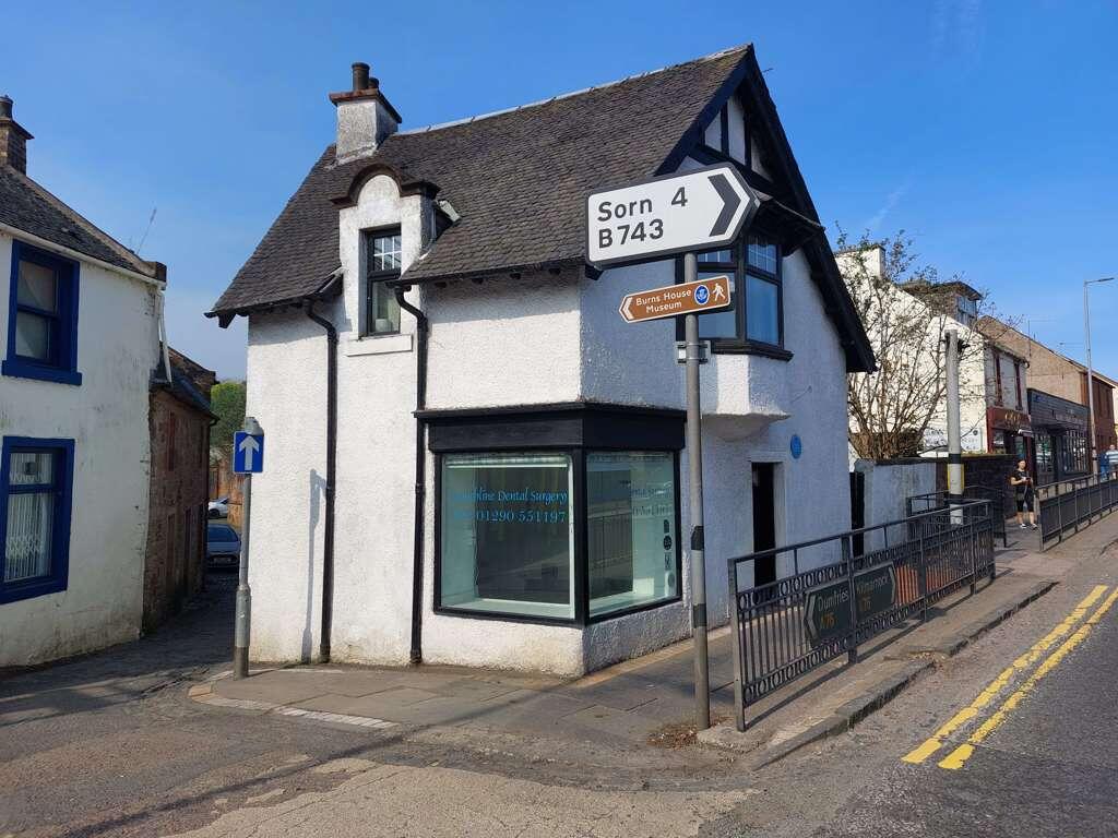 Main image of property: 1 Kilmarnock Road, Mauchline, KA5 5DB