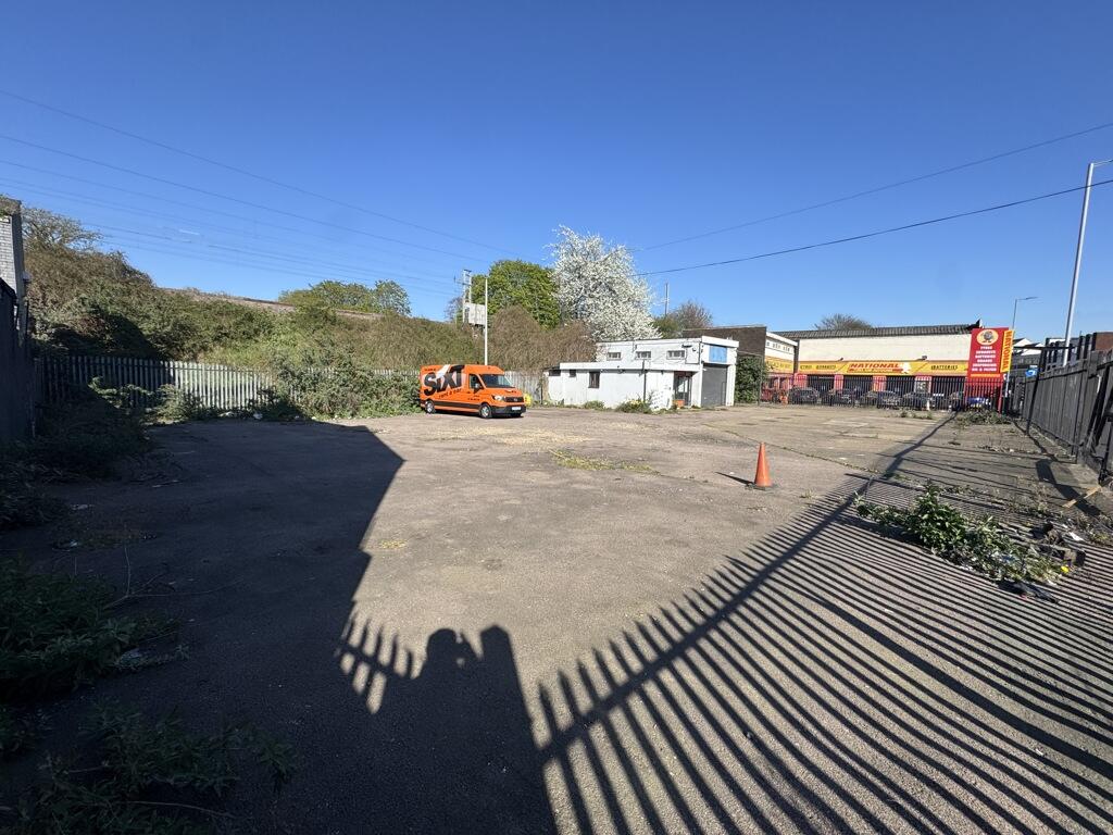 Main image of property: 24 - 36 Crawley Road, Luton, LU1 1HZ