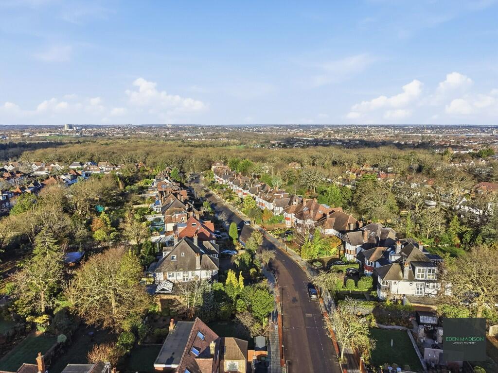 Main image of property: Beech Drive, London, N2