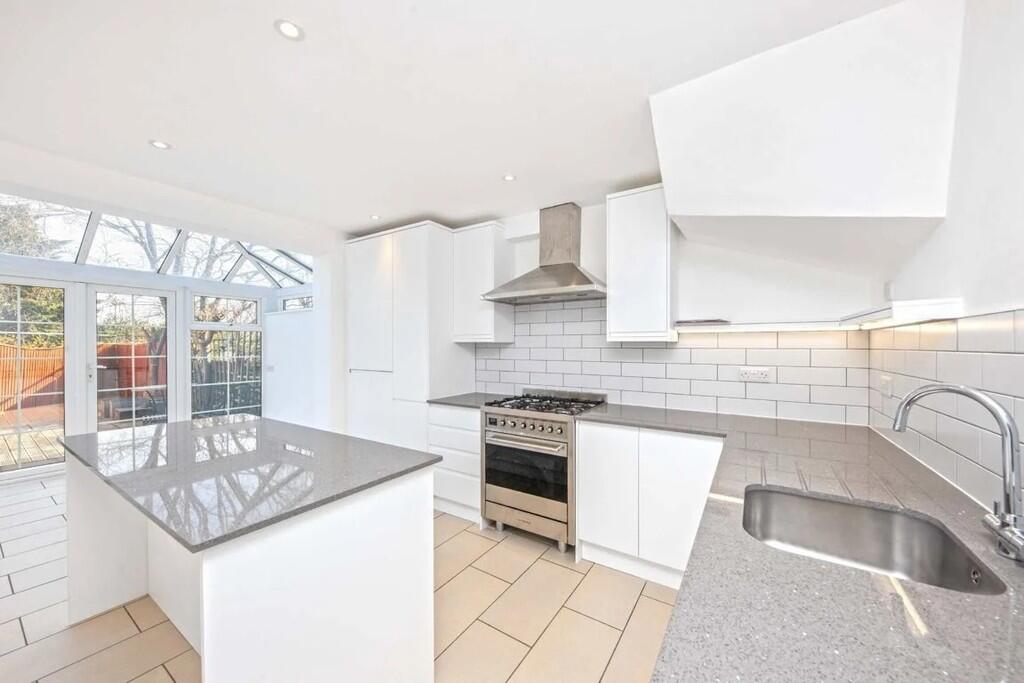 Main image of property: Park Crescent, Twickenham