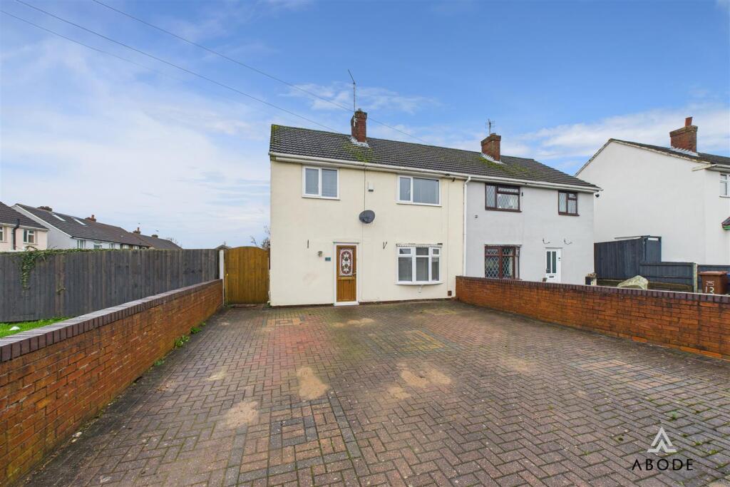 Main image of property: Lansbury Drive, Cannock WS11 4BH