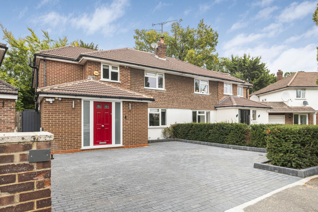 Main image of property: Stanton Close, Earley, RG6