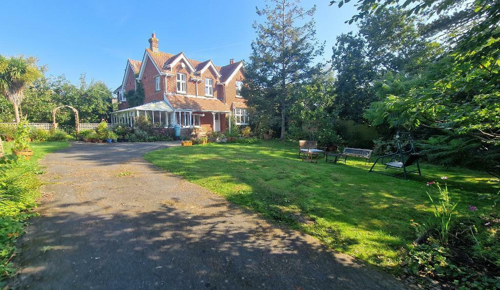 5 bedroom detached house for sale in Lane End Road, Bembridge, Isle of
