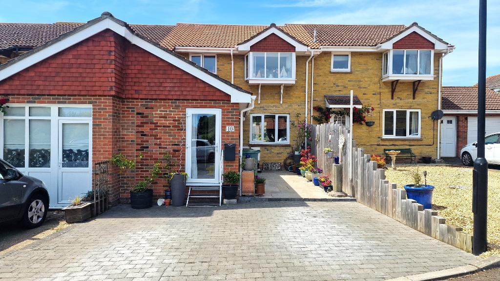 Main image of property: Broomlands Close, St Helens, Isle of Wight, PO33 1XH