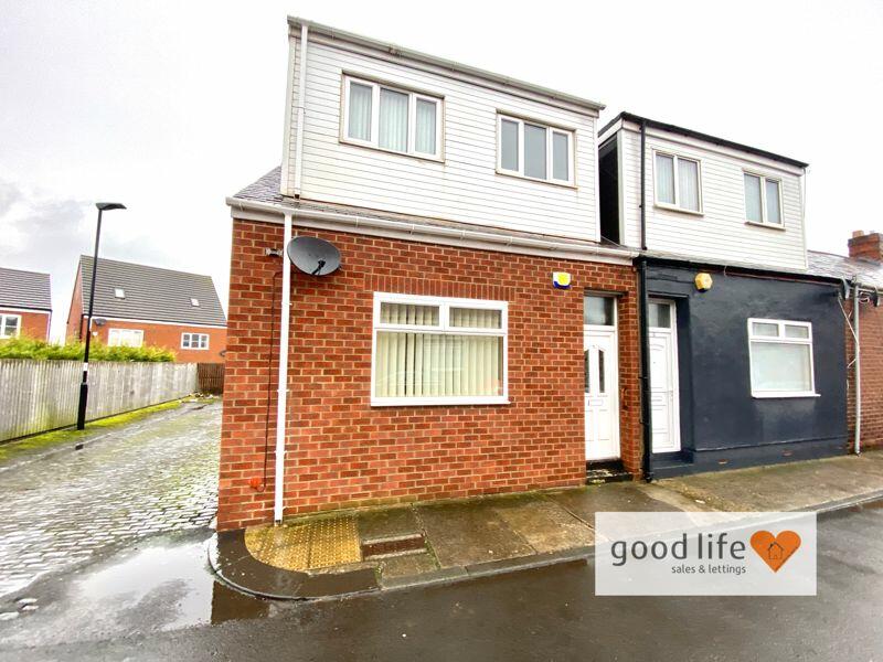 3 bedroom terraced house for sale in Hadrian Street, Millfield