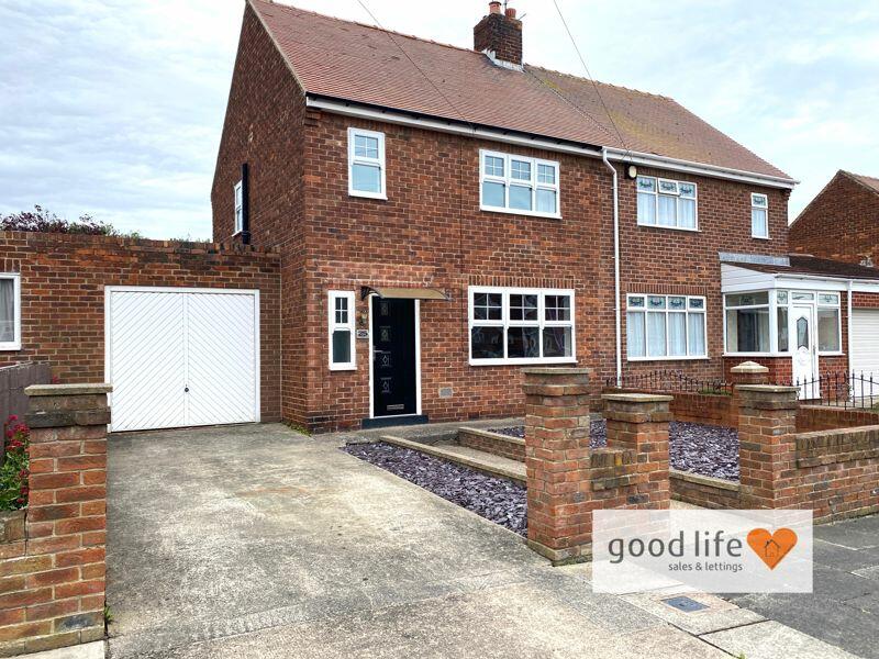 2 bedroom semidetached house for sale in Lyngrove, Ryhope, Sunderland, SR2