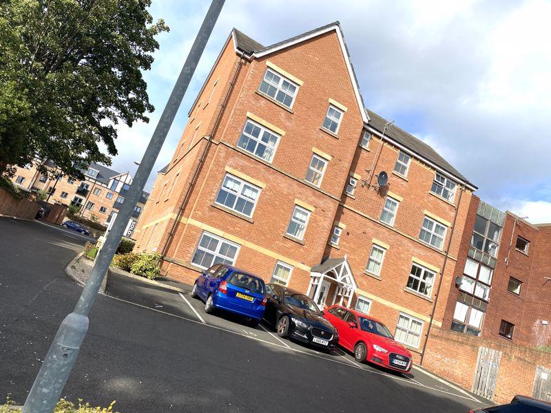 2 bedroom flat for sale in Stanfield House, Gray Road, Ashbrooke