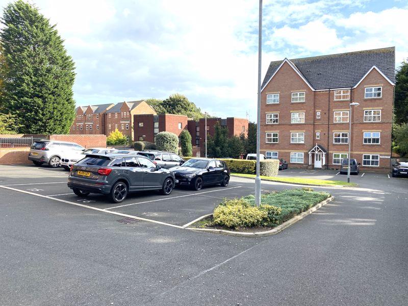 2 bedroom flat for sale in Stanfield House, Gray Road, Ashbrooke