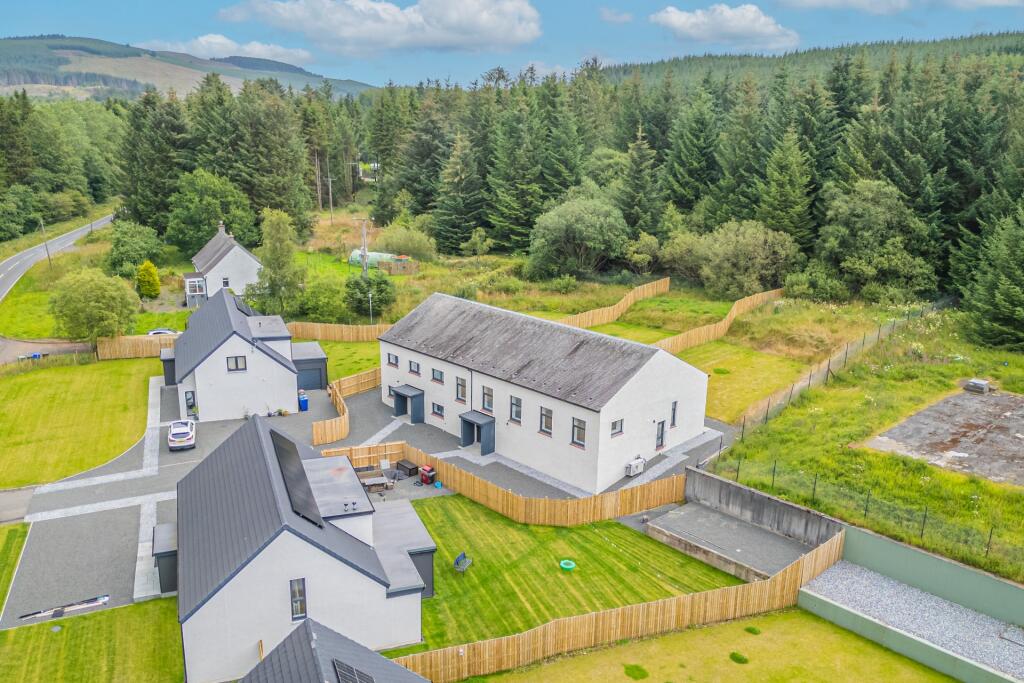 4 bedroom semidetached house for sale in Gartcarron, Denny Road