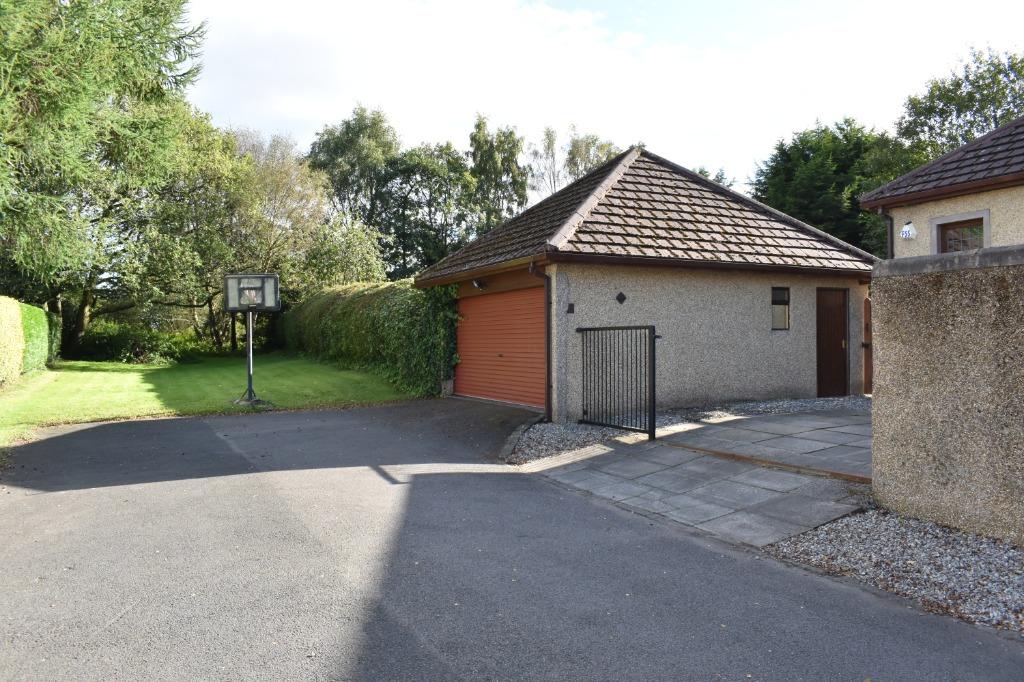 5 bedroom detached house for sale in Balmore Road, Bardowie, East