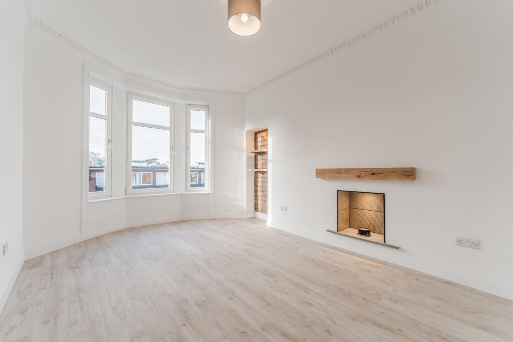 2 bedroom flat for sale in Dumbarton Road, Flat 2/3 , Partick, Glasgow