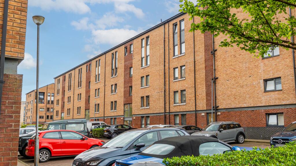 Main image of property: Minerva Way, Flat 2/1, Finnieston, Glasgow, G3 8GF