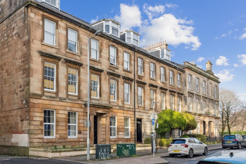 Main image of property: North Claremont Street, Flat 3/2, Park District, Glasgow, G3 7NR