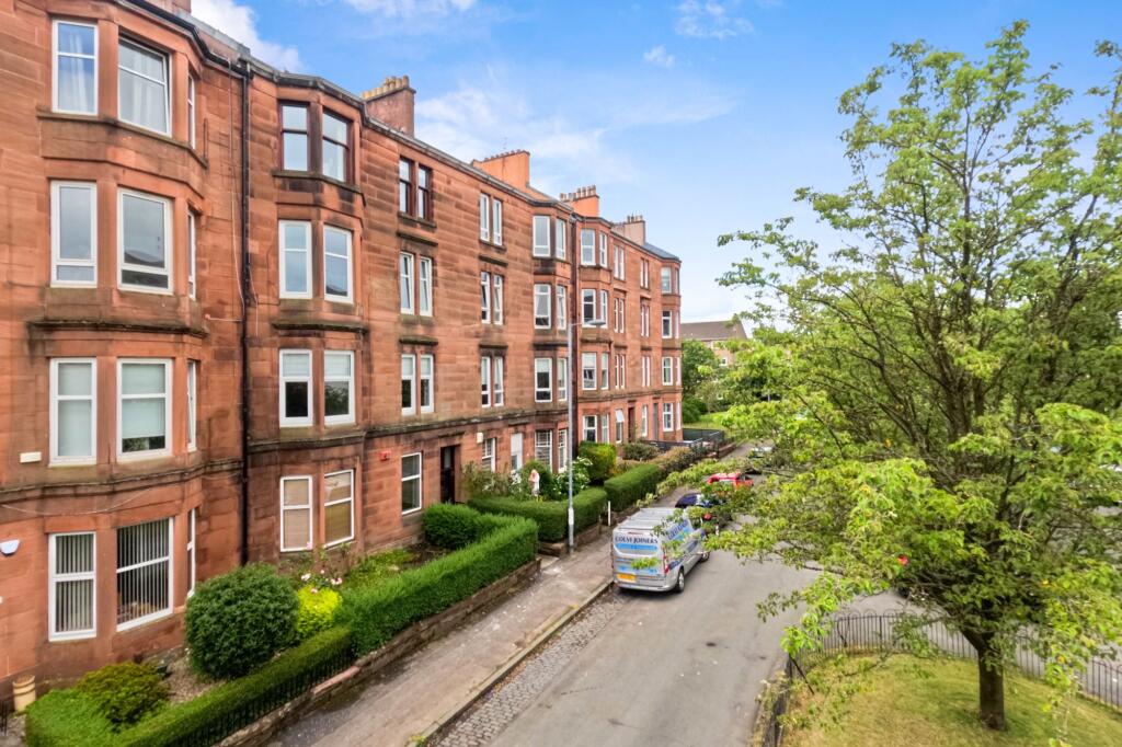 Main image of property: Thornwood Gardens, Flat 1/2, Thornwood Glasgow, G11 7PJ