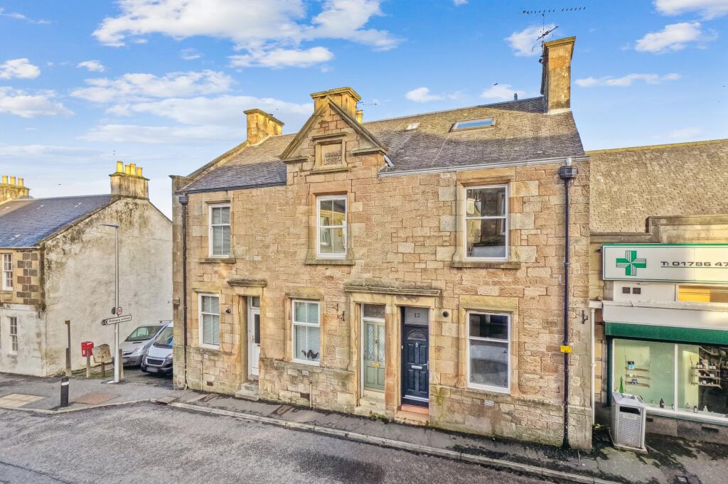 3 bedroom terraced house for sale in Main Street, Cambusbarron