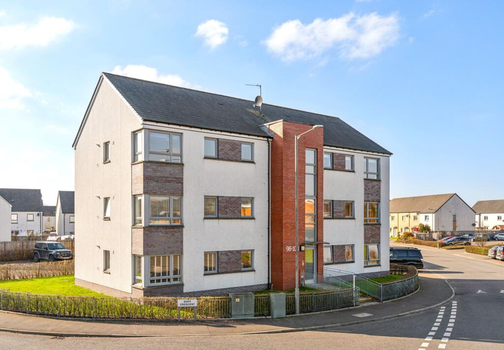 2 bedroom flat